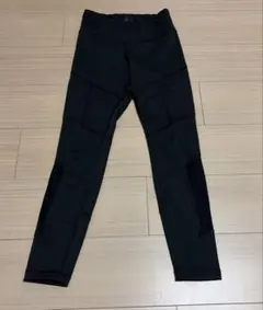 Reebokリーボック　レギンス　サイズM ブラックのサムネイル