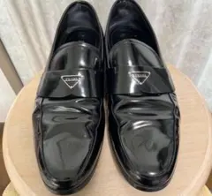PRADA ローファー　ガラスレザー　レザーシューズのサムネイル