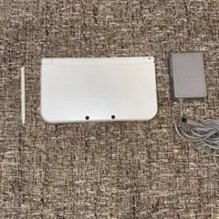 【美品】New ニンテンドー3ds LL パールホワイト