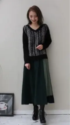 サイドプリーツスカートのサムネイル