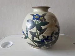 【九谷焼】花鳥図 陶器 花瓶 金彩 牡丹 鳥 九谷焼】花鳥図 陶器 花瓶 金彩 牡丹 鳥 - メルカリ