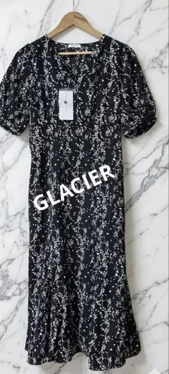 GLACIER 花柄ワンピース ロング丈 M 新品タグ付き ブラック 小花柄