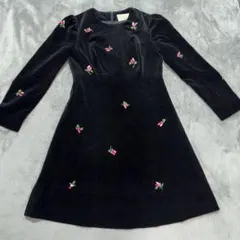 VINTAGE 刺繍ベロアワンピース