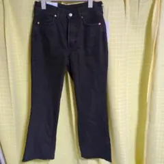 新品♡H&M♡フレアデニム♡ハイウエスト♡サイズ36♡ブラック