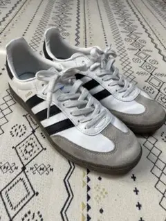 adidas SAMBA スニーカー