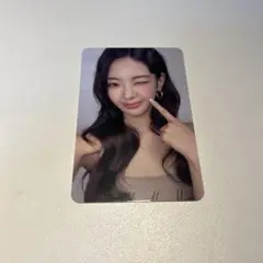 ITZY Motto ミニ トレカ メクス 特典 対面ペンサ ITZY Motto リア ミニ トレカ メクス 特典 対面ペンサ - メルカリ