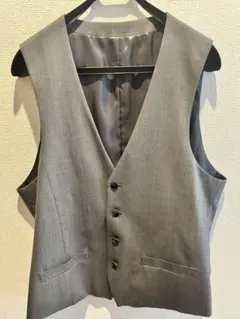 スーツベスト