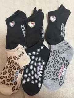 ハローキティ ブラックソックス 15-20cm 全6点セットのサムネイル