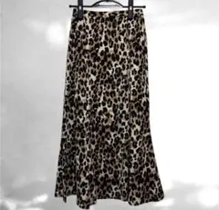 Loungedress レオパード柄 ロングフレアスカートのサムネイル