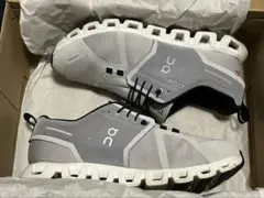 美品 On Cloud スニーカー グレー メンズのサムネイル