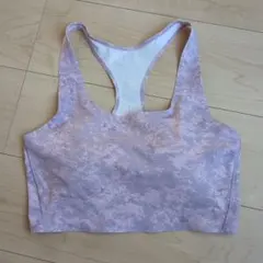 アクティブスクエアネック　ヨガ　ユニクロ