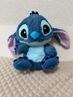 美品】スティッチ ヨーダ ぬいぐるみバッジ - メルカリ