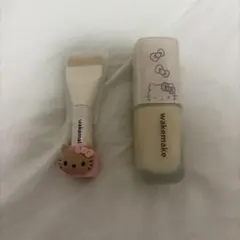 ウェイクメイクシームレスウェアファンデーションリキッド22ギャルキティブラシのサムネイル