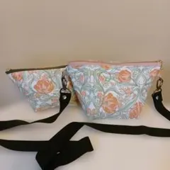 花柄ポーチセット（大・小）