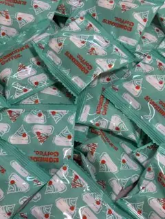 コメダ珈琲 豆菓子 200袋 賞味期限2026年7月13日 - メルカリ