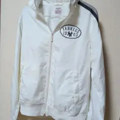 ユニクロ New York Yankees ジャケット