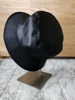 Item thumbnail for item bdb45fa6-150a-40a3-a2e8-bbc89cf0986e