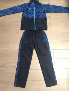 Item thumbnail for item 923f3690-4eb5-400d-858e-9b813c02cb2d