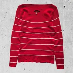 【15%OFF可】レッド　ボーダー長袖トップス　短丈　ダメージ　リップモチーフ