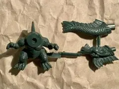 甲竜伝説ヴィルガスト ダークドラゴン 未切り 未組立 塩ビ フィギュア
