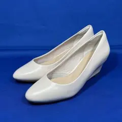 Item thumbnail for item 30615926-1113-49b0-ac60-dcc25d1357cd