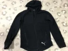 プーマ　パーカー　フルジップ　Mサイズ 黒