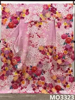 振袖 ラメ刺繍 銀彩 銀通し 牡丹 身丈168cm 撥水加工済 MO3409 - メルカリ