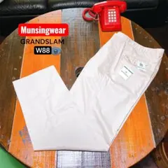 新品タグ付き マンシングウェア チノパン ベージュ W88 ゴルフ メンズのサムネイル
