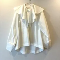 【美品】Frene フラーネ　フリルカラー付き　ブラウス　シャツ M~L 白