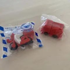 おもしろ消しゴム　2点