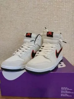 美品 NIKE SB DUNK HIGH PRO PRM ジャイアンツ 27.5のサムネイル