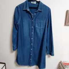 デニムブルー ボタンアップシャツワンピース
