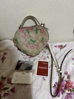 COACH ハート型 ショルダーバッグ 新品 さくらんぼ 希少 数量期間限定 