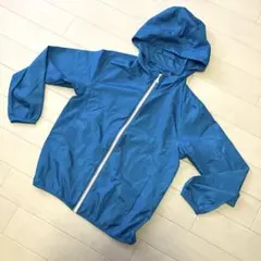 美品　140cmウィンドブレーカー