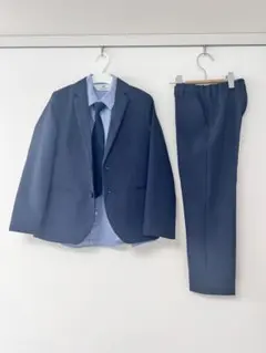 キッズスーツ　セットアップ　ワイシャツ、ネクタイ付き