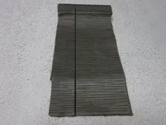 ほ*ー様 オリーブグリーン黒線　渋い緑　地模様　ストライプ半幅帯