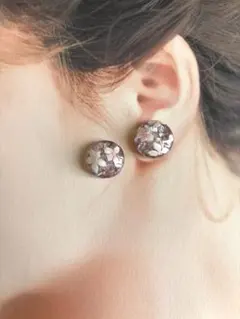 NO.572 ピアス　イヤリング　ガラスカボション　お花