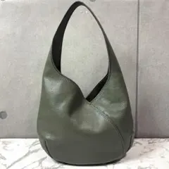 Item thumbnail for item 8a9602fc-060f-4bfa-8d83-879d4a2724af