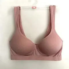 新品　スポーツブラ ヨガ ルームブラ Mサイズ