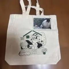 シャンシャン アクリルキーホルダー ガチャ ＋ ポスカ3枚 ウエノデパンダ中秋節 2025年最新】ウエノデパンダ中秋節の人気アイテム - メルカリ