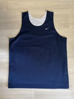 Nike ネイビー ホワイトリバーシブルタンクトップ