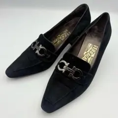 ✨美品✨️　フェラガモ　スウェード　パンプス　ガンチーニ金具　チャンキーヒール