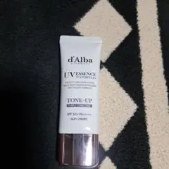 d'Alba UV ESSENCE WATERFULL＋ 35ml パープル