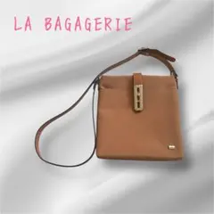 LA BAGAGERIE ショルダーバッグ　カバン　キャメル　茶色
