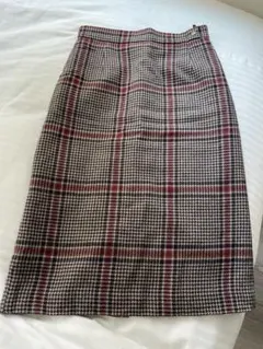 Item thumbnail for item 4360a3c9-b35c-4d79-a696-1e348fcb8021