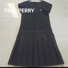 FRED PERRY フレッドペリー プリーツ ワンピースブラック