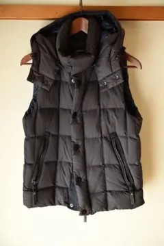 【名作極美品】西川ダウン カグラベスト ポーランドダウン S 黒 2025年最新】西川ダウン ベストの人気アイテム - メルカリ