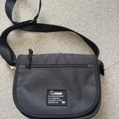 moz ブラック ショルダーバッグ
