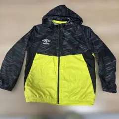 UMBRO アンブロ ピステ ウィンドブレーカー フード付