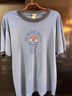 Item thumbnail for item e72ec93b-8251-4838-80a4-3d03a6fa9ec0